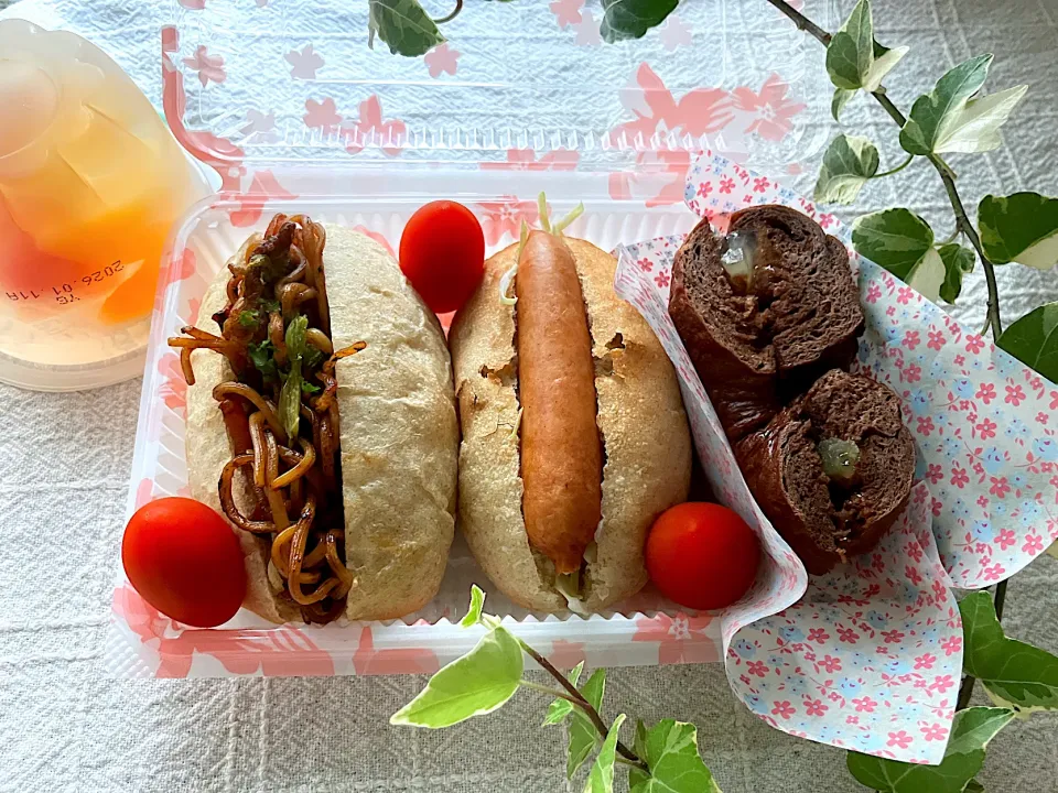＊0035.焼きそばパン＆ホットドッグ🌭娘ちゃんの高校生弁当🍱＊|＊抹茶＊さん