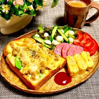 肉そぼろとモロッコいんげんのピザトーストワンプレート|まめもにおさん