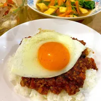 みそキーマカレー| しばざきまりさん