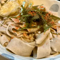 幅広く切ったお家で打ったお蕎麦|Takeshi  Nagakiさん