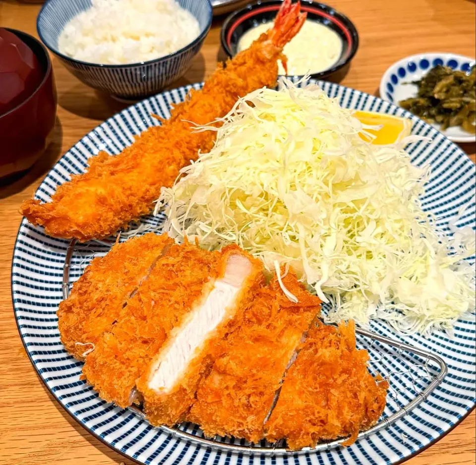 Crispy Tonkatsu & Ebi Tempura 🐷🍤🤤
....
....
Yummylicious!!|An'leeさん