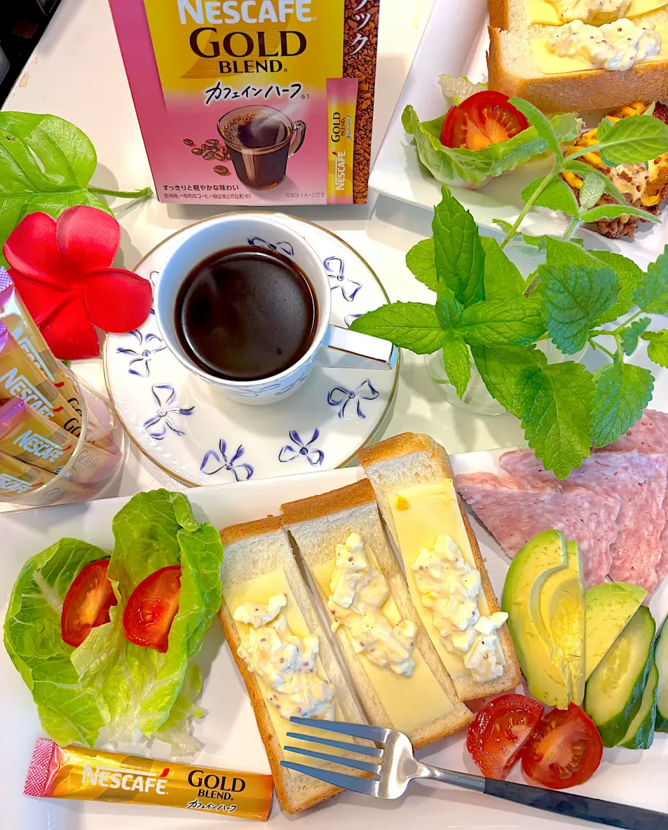 ネスカフェゴールドブレンド カフェインハーフ|シュトママさん