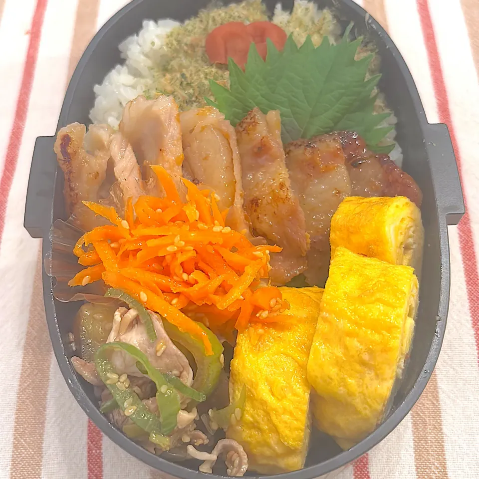 0603 豚ロースの味噌漬け焼き　男子高校生弁当|Riieeさん