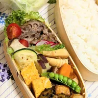 本日のお弁当〜レンコンの挟み焼弁当