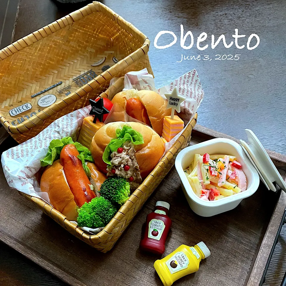 ロールパンサンド弁当🍱|まぁちゃんさん