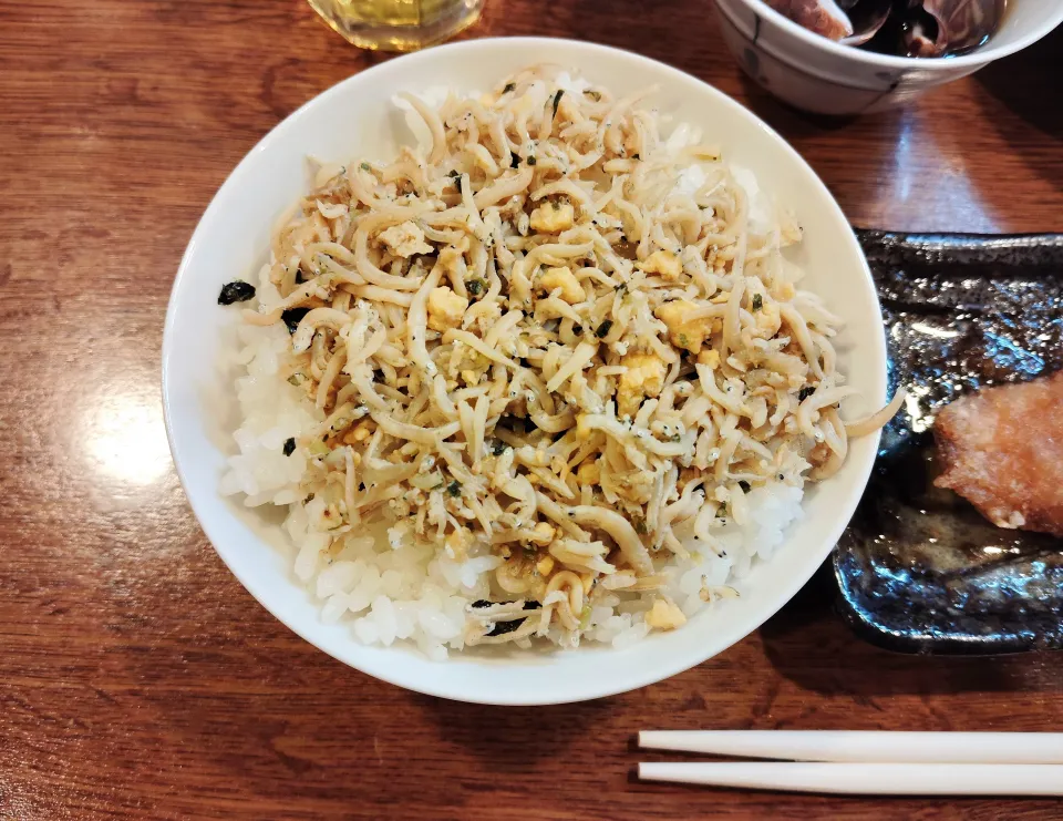 居酒屋さんのランチのごはん|おじゃみさんさん