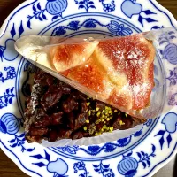 style's cakes & co. イチヂクのクラフティパイ、チョコナッツタルト| よだみなさん