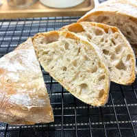 いちご酵母で作ったロデヴ🥖|みほままこさん