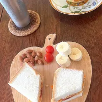 朝ごはん♯オムレツサンド|小松菜さん