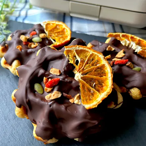 「ワッフル＆ホットサンドベーカー（VWH-600）」を使ってみたSnapdishの料理・レシピ写真:オレンジチョコワッフル🍊