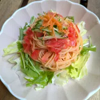 トマトジュースで作る冷製トマトスパサラダ|ロギーさん
