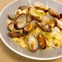 アサリとキャベツの酒蒸し