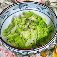 キャベツの温サラダ|つるひめさん