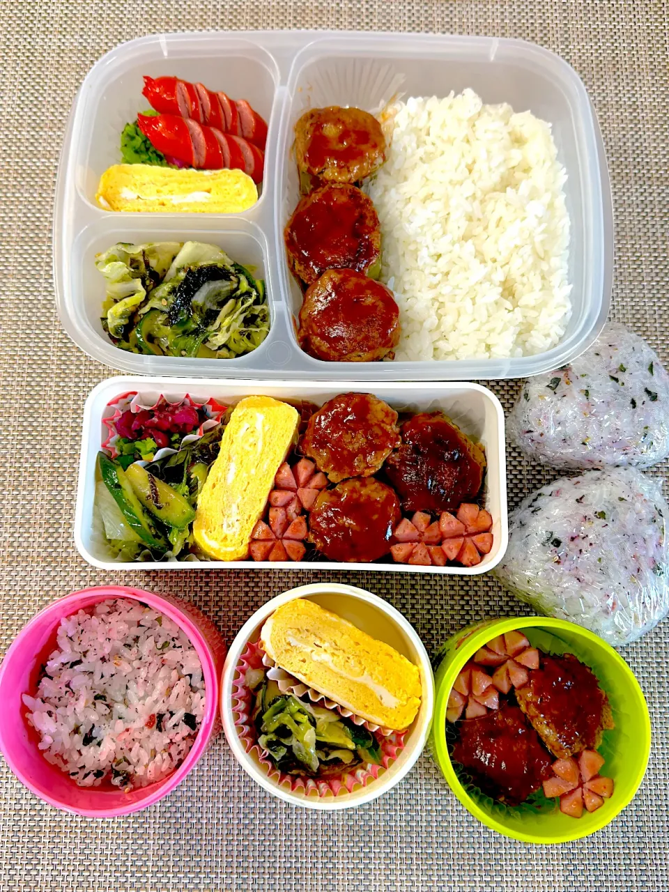 ピーマンの肉詰め弁当。旦那さん、娘弁当。|ゆーこ。さん
