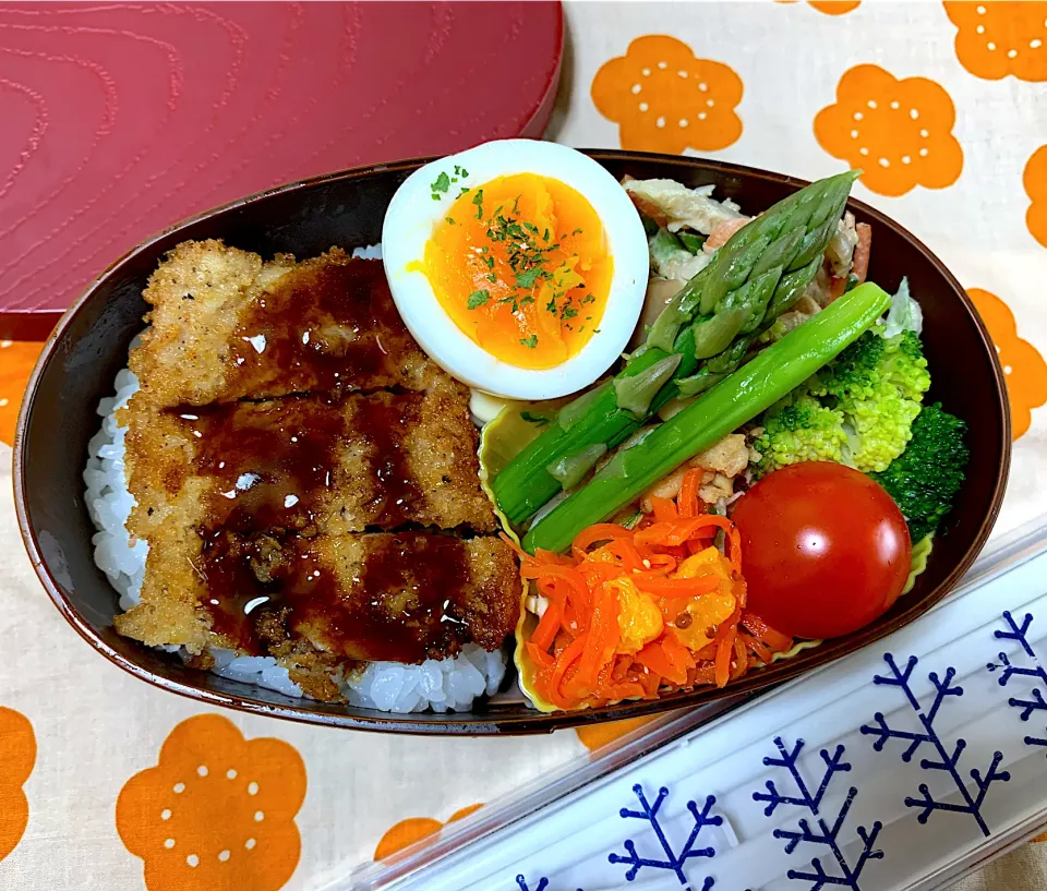 カツ丼弁当🍱|がおりんさん