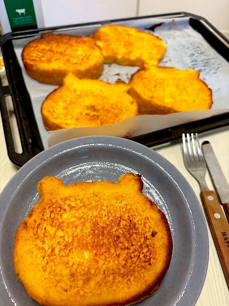 ちいかわ食パンでフレンチトースト|こずりんさん