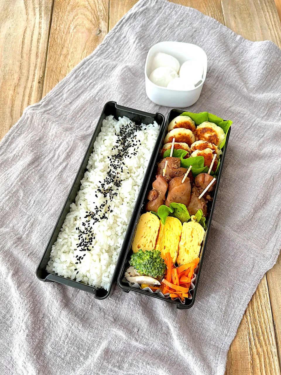 じゃがチーズ＆焼き鳥弁当🍱|nonoさん
