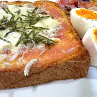 2025/06/05朝ごぱん明太しらすトースト
