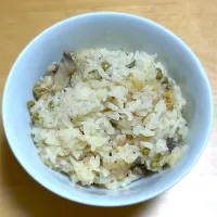 きのこと山椒の炊き込みごはん|マシュマロールさん