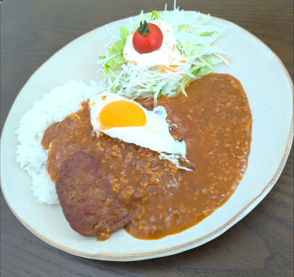 レトルトでエッグカリーバーグディッシュ|じょうさん