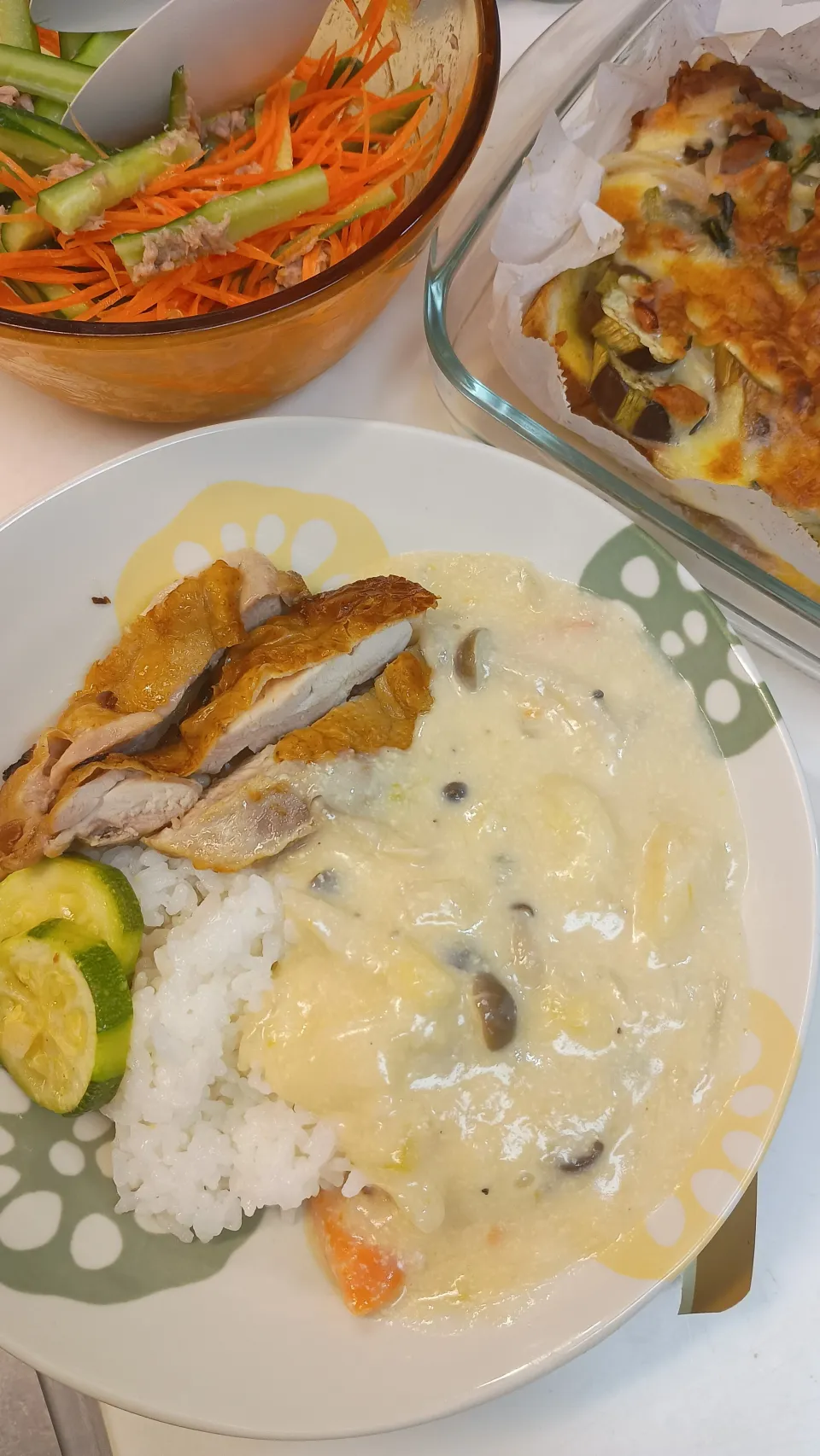 チキンホワイトカレー|しのてらさん