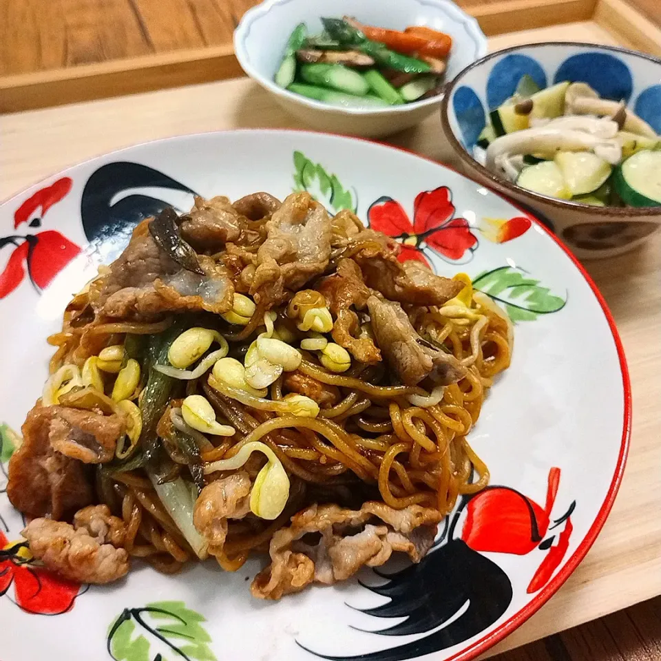 豆もやしと安売り豚肉の焼きそば|705さん