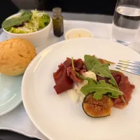 In flight ✈️ 🥘|B&Bさん