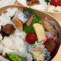 しゃけ&ポークソテーの弁当|たんぽぽさん