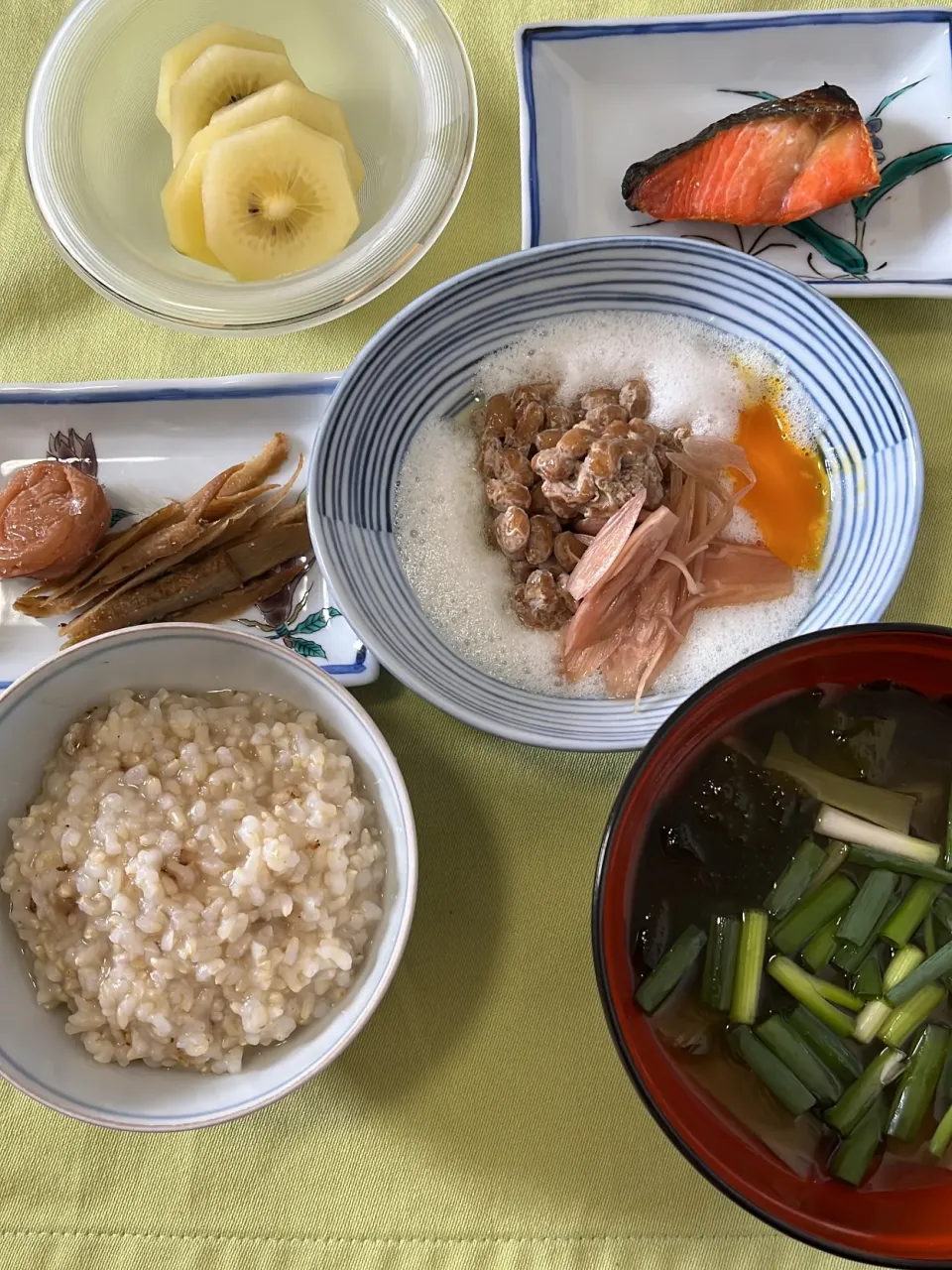 健康的な朝食で行ってらっしゃい😊娘にはいつも食べ過ぎと言われる🤭|tamemitiさん
