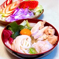 月見かしわうどん辛味大根添え|マニラ男さん