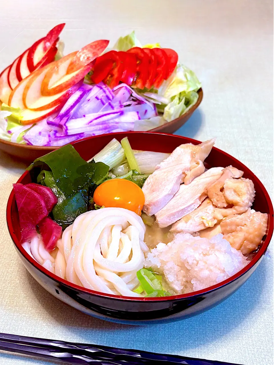月見かしわうどん辛味大根添え|マニラ男さん