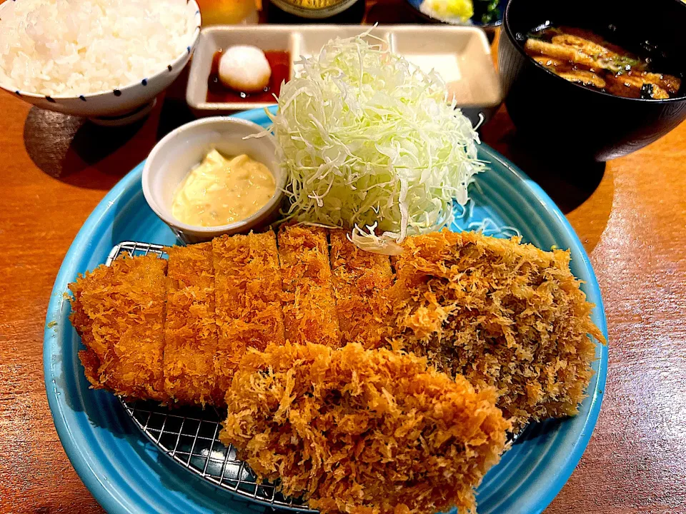 ロースカツ＆アジフライ定食|須佐浩幸さん