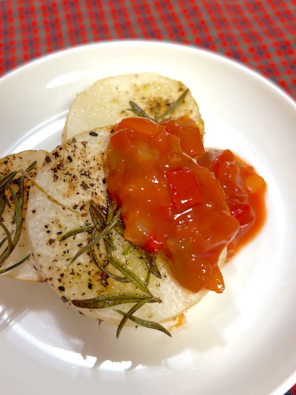 長芋ローズマリー焼き　サルサソース添え|トモさん