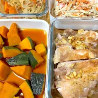 作り置きおかず（ガーリックチキン、かぼちゃ煮、レンコンきんぴら、ごぼうサラダ」| ピンキーさん