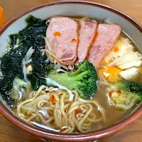 マルちゃん正麺🍜、醤油味❗️✌︎('ω')✌︎✨