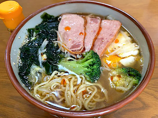 マルちゃん正麺🍜、醤油味❗️✌︎('ω')✌︎✨|サソリさん