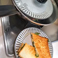 ホットサンド(ウィンナー・チーズ・サニーレタス)|m aさん