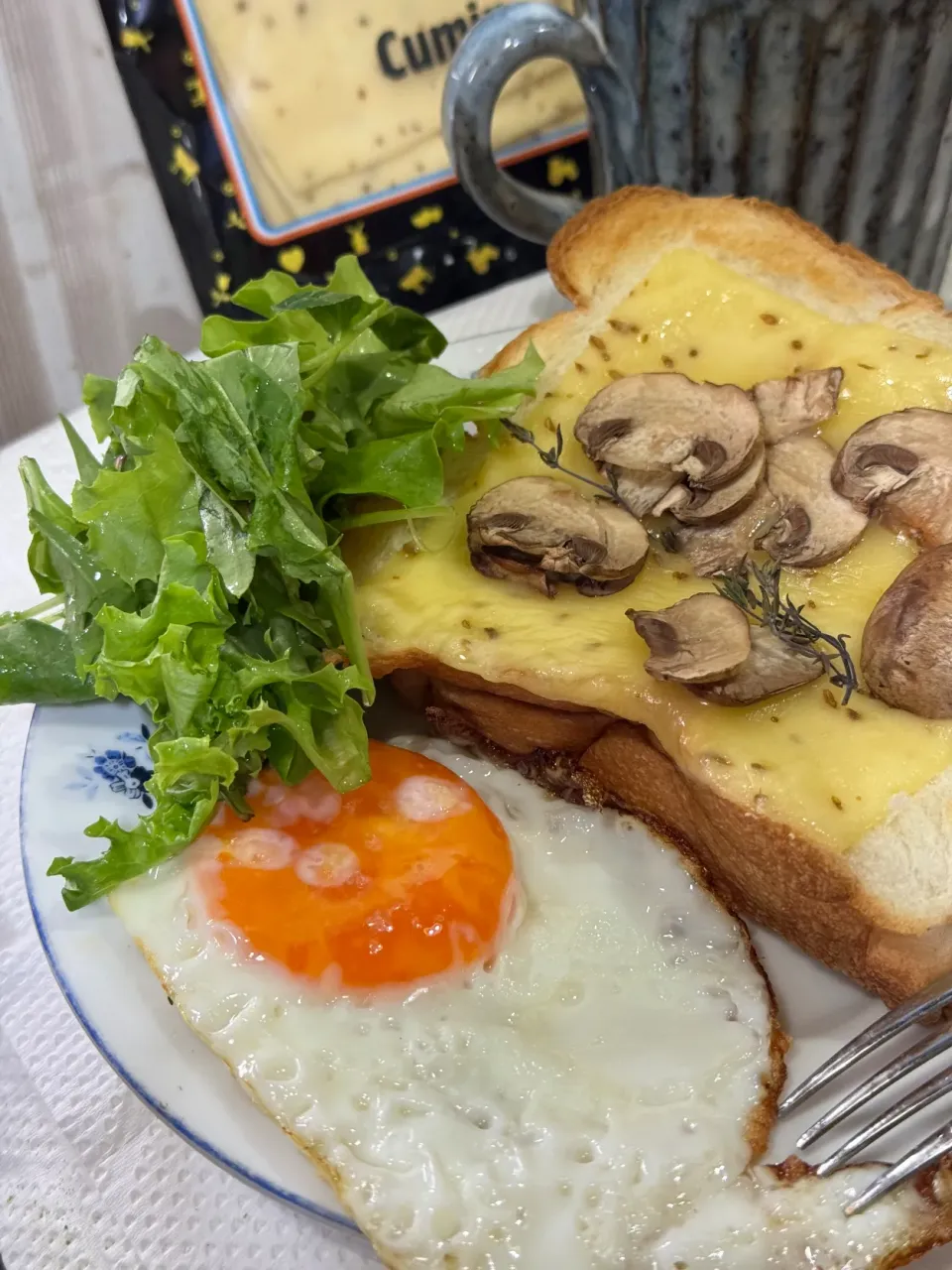 クミンゴーザチーズを使ってトースト😘|🐧ペンギン2さん