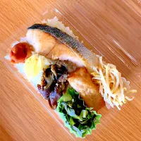 夫のお弁当🍱|シズソラさん