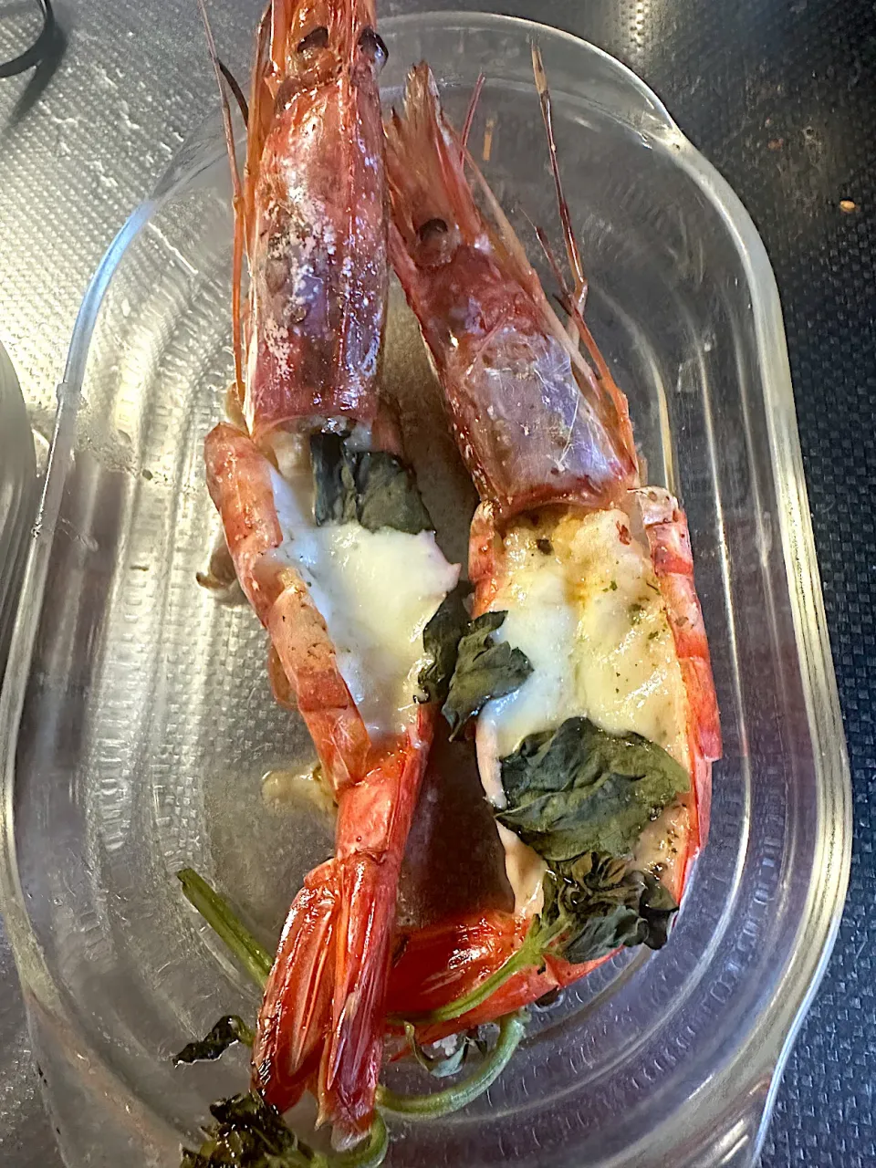 有頭エビの丸ごとグラタンハーブ風味|ganmoさん