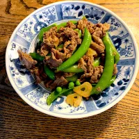スナップエンドウと牛肉のオイスターソース炒め|Moray74さん
