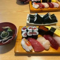 お寿司🍣|🍊🍒ユッキー🎂🍞🍲さん