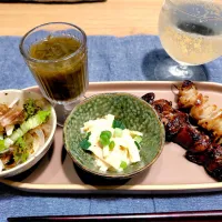 ちくわと玉ねぎのサラダと大根の味噌マヨサラダで晩酌|おかめんさん