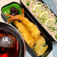 6/9お蕎麦弁当🍤|みっこちゃんさん