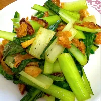 油揚げと小松菜🥬の炒め物|Tomoko  Kawaharaさん