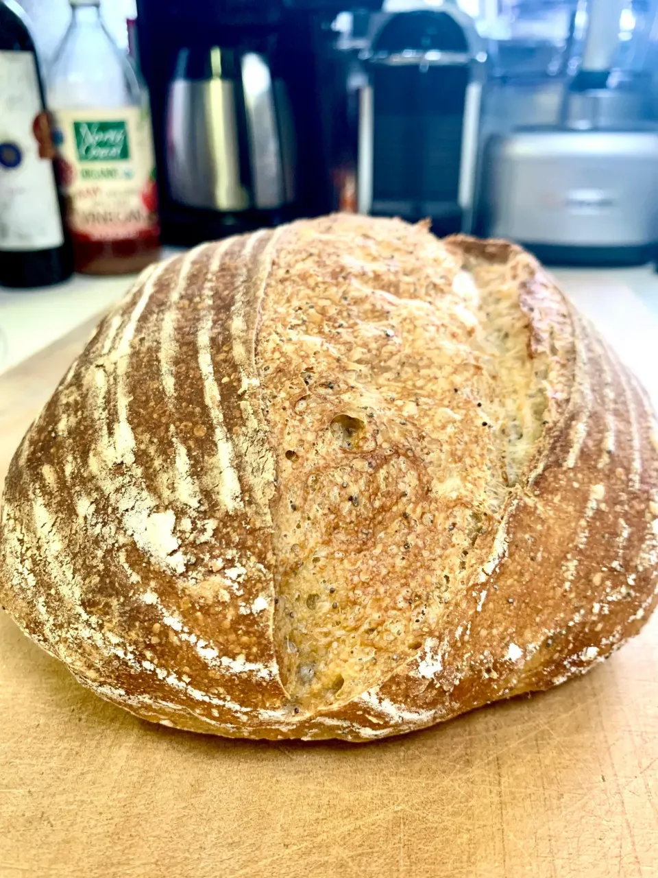Poppy Seed Sourdough Bread made with nutty and sweet touch of poppy seeds|gonbenさん