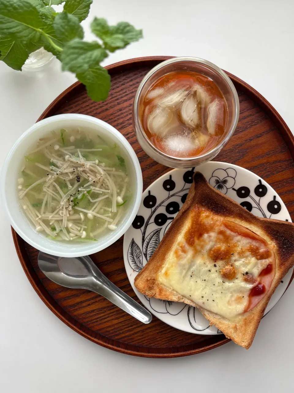 ひとりごはん|えりりんさん