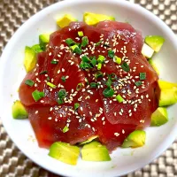 漬けマグロアボカド丼🥑|ちゃっぴ〜さん