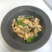鶏胸肉と茄子ピーマンの味噌炒め|miyuさん