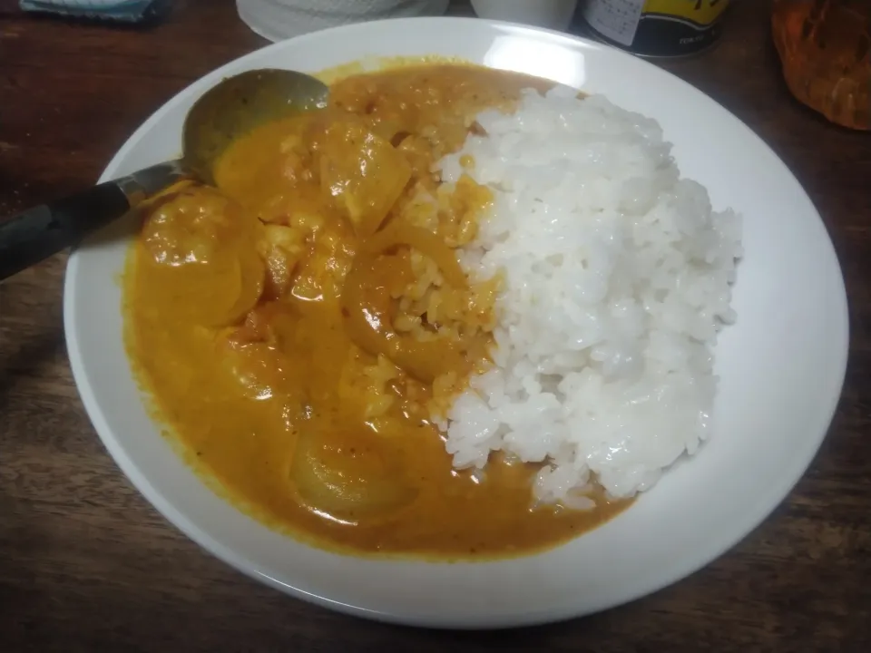 タイカレー風味のソースのアレンジ、タイ風えびカレー🍛|にんにくと唐辛子が特に好き❤️(元シャリマー)さん